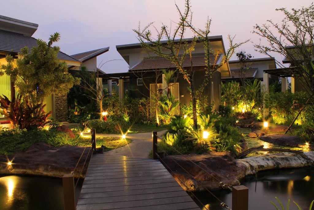 Saabpaiboon Grand Resort Ban Talat Pokój zdjęcie