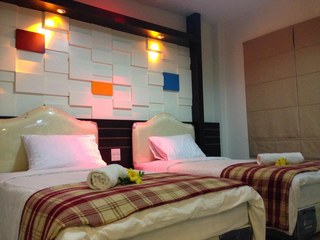 Saabpaiboon Grand Resort Ban Talat Pokój zdjęcie